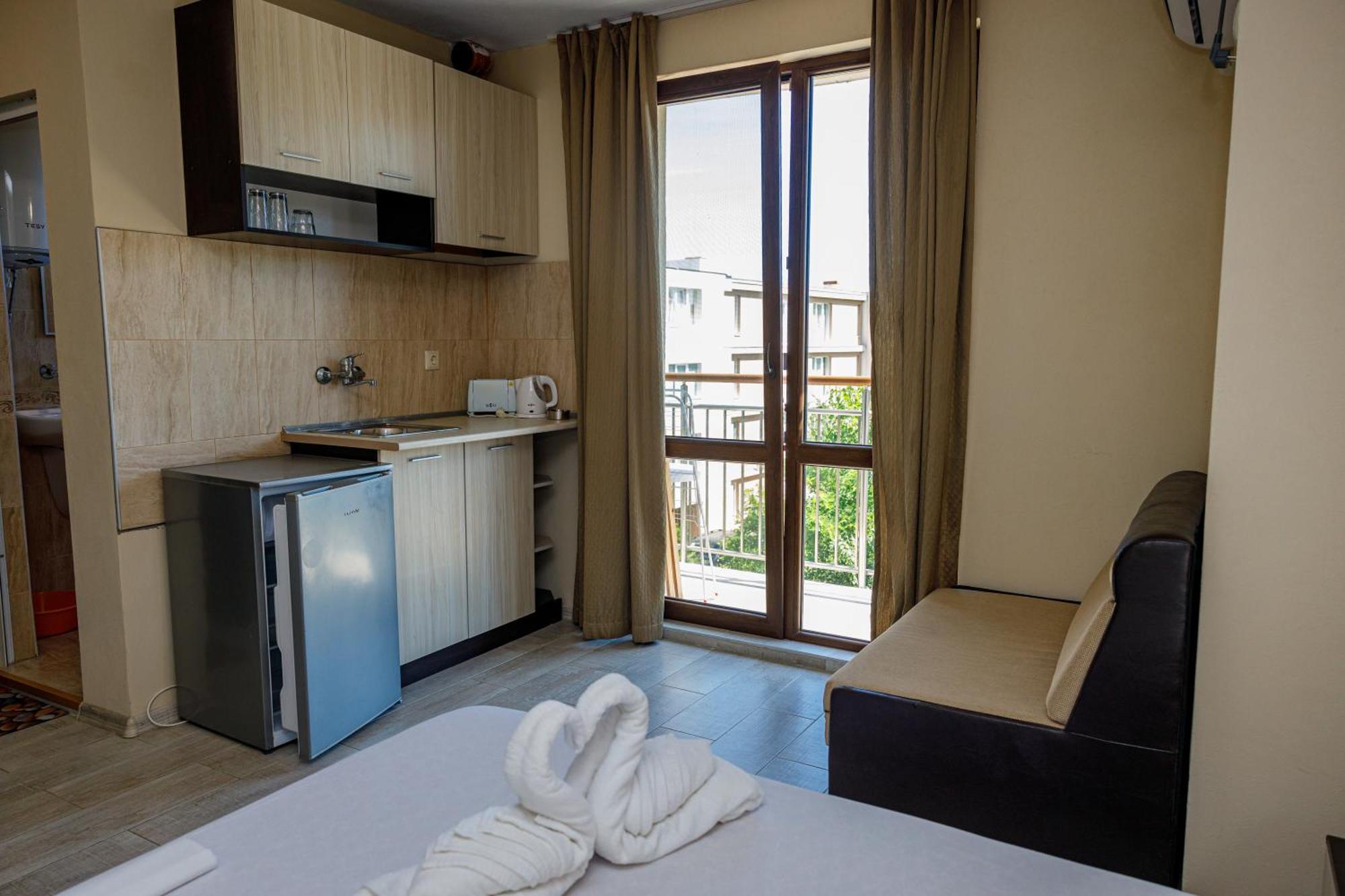 Family Hotel Silitur Ахтопол Екстер'єр фото