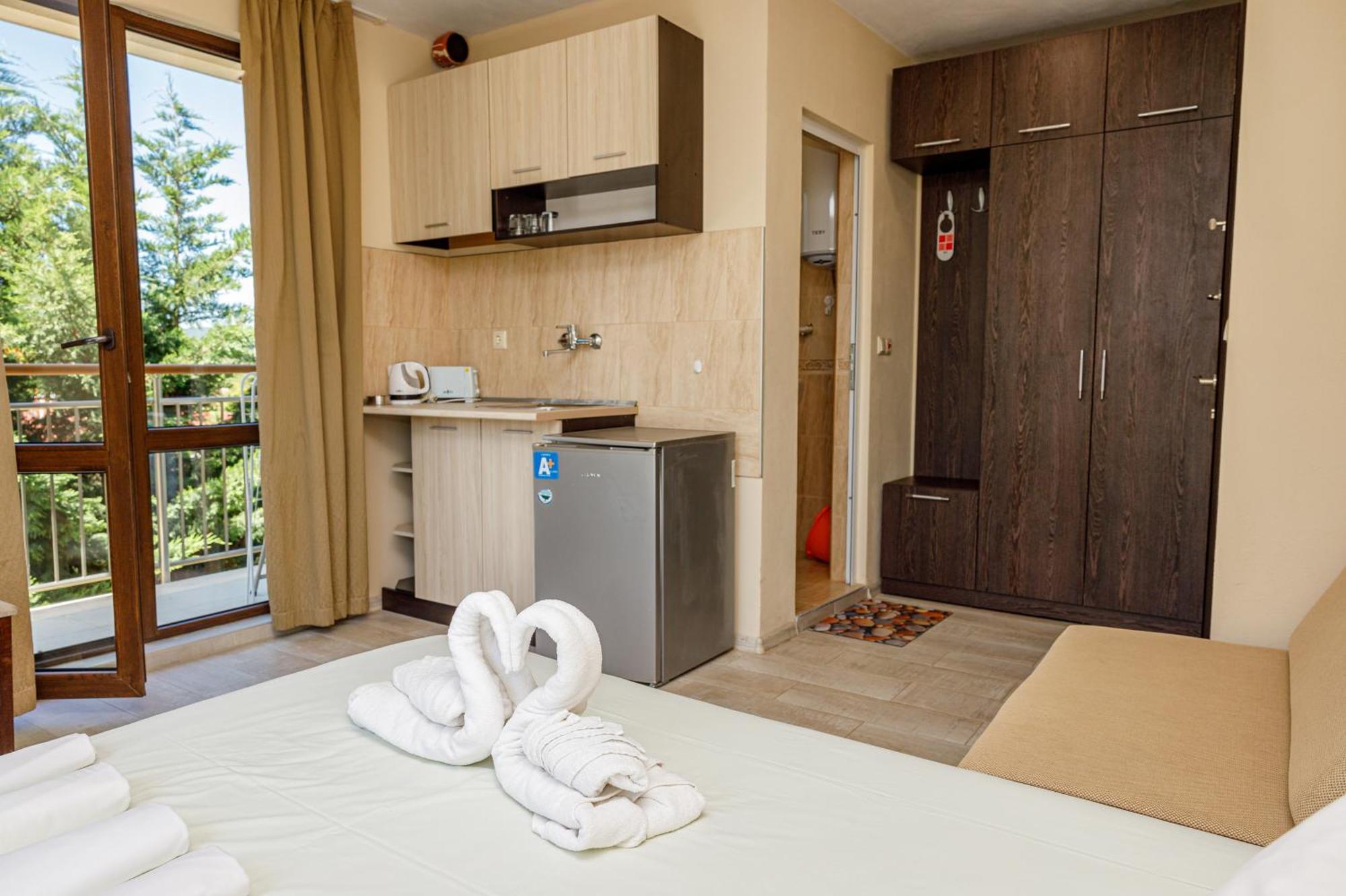 Family Hotel Silitur Ахтопол Екстер'єр фото