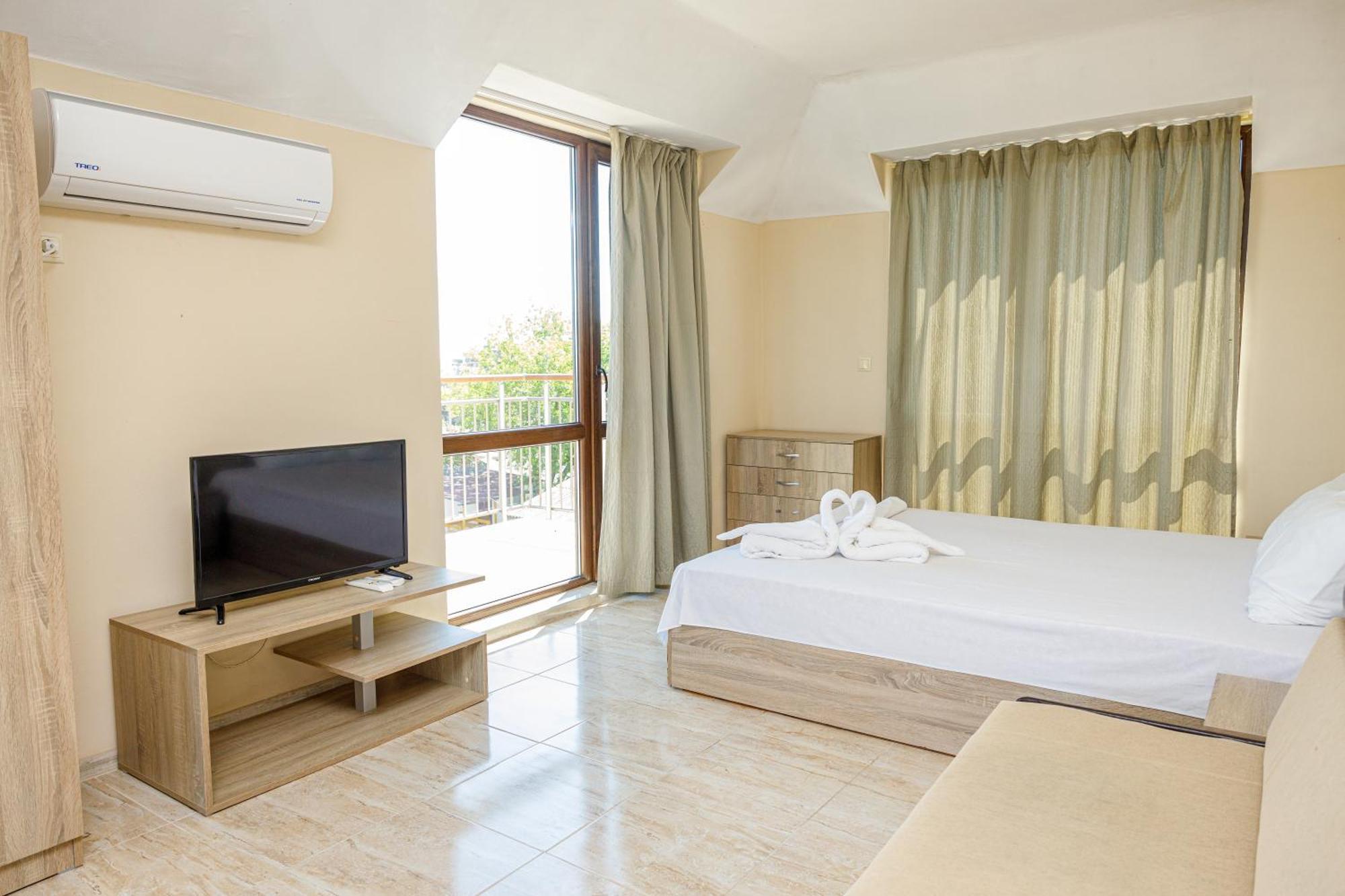Family Hotel Silitur Ахтопол Екстер'єр фото